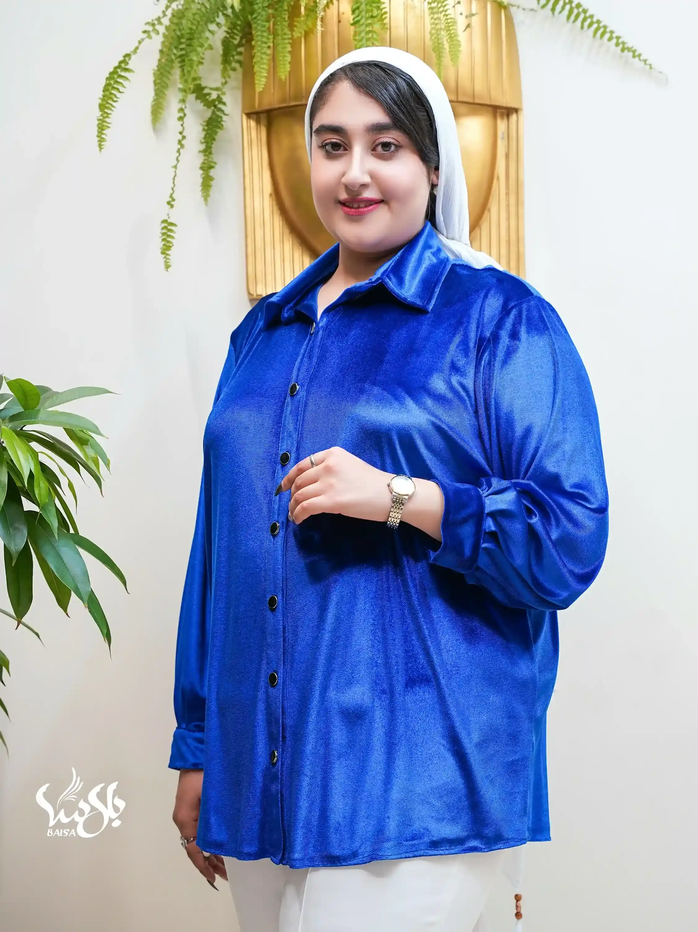 شومیز مخمل دکمه دار