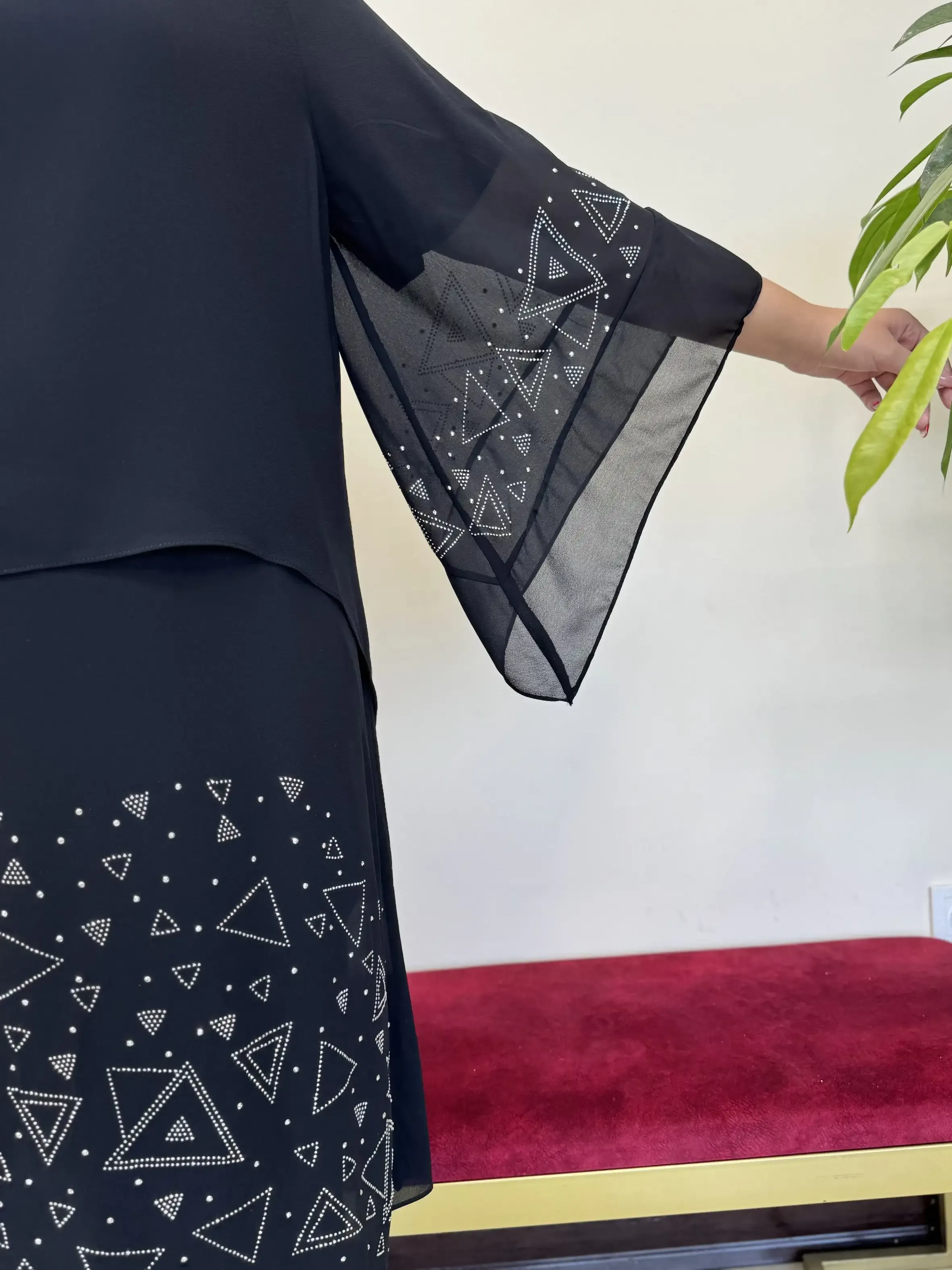 پیراهن نگین مثلثی