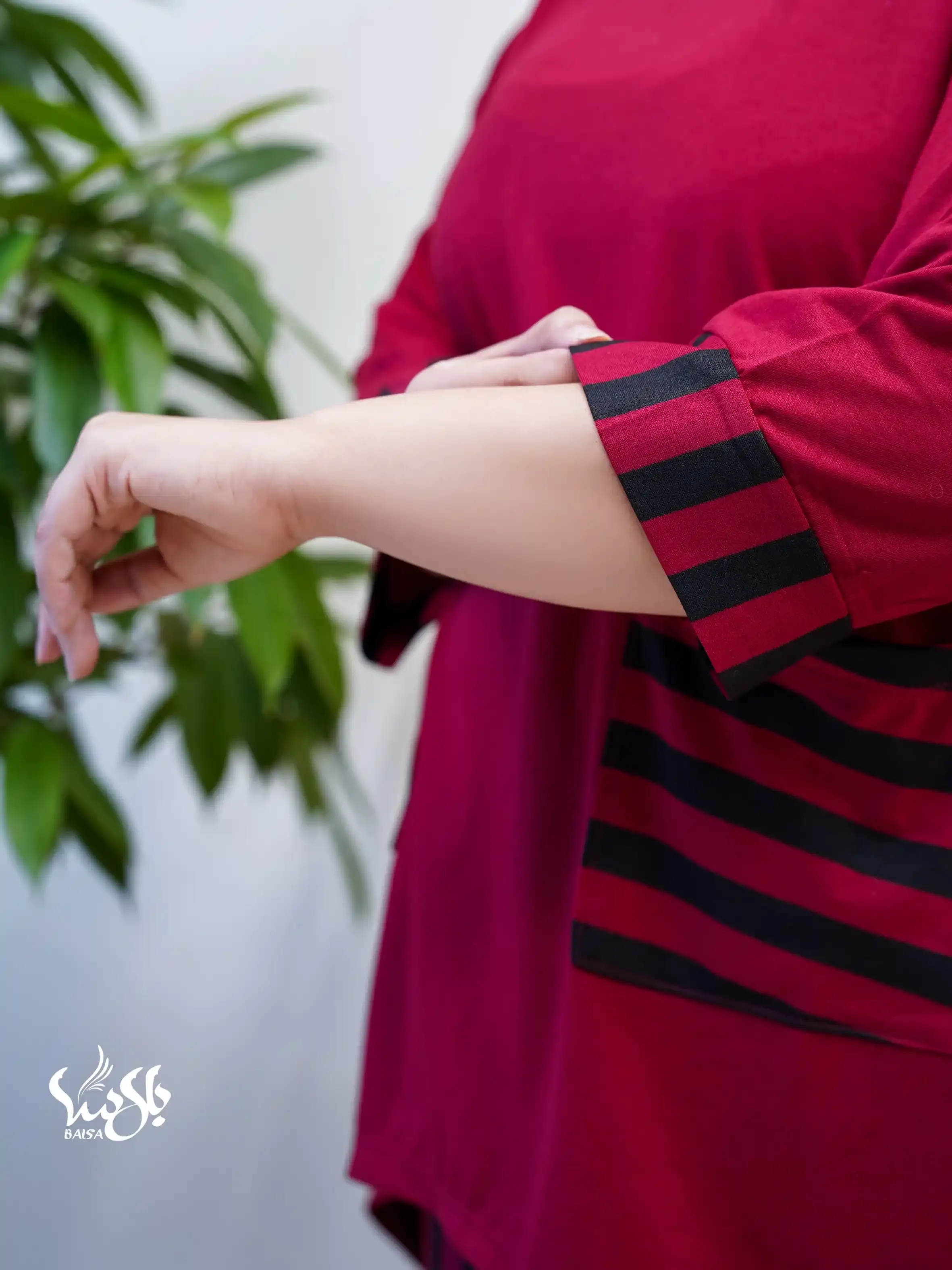 تونیک پشت بلند هلالی