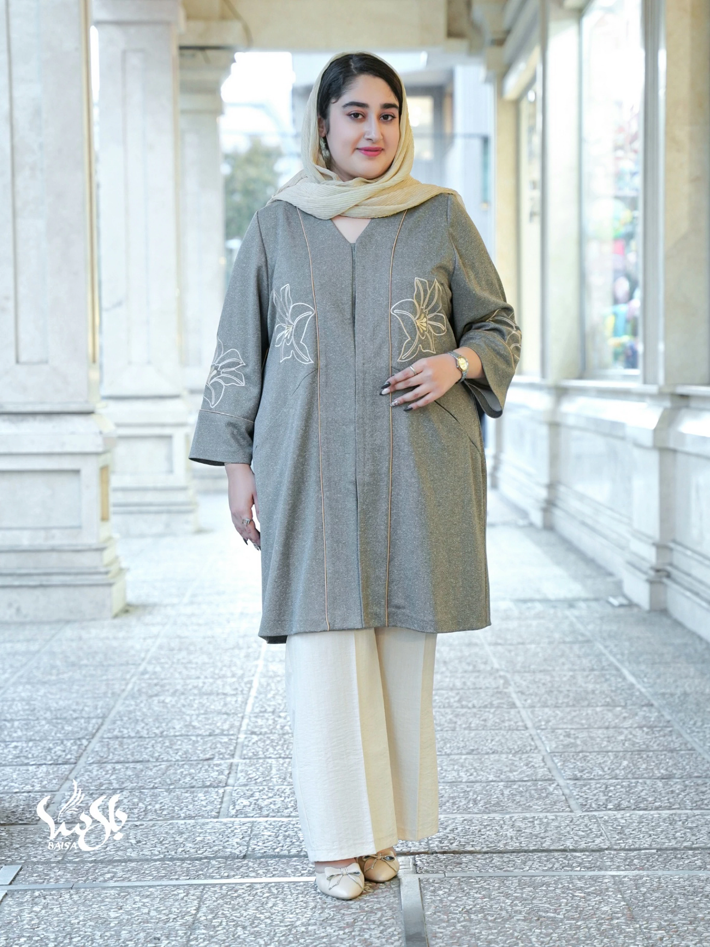 مانتو گلدوزی ملانژ