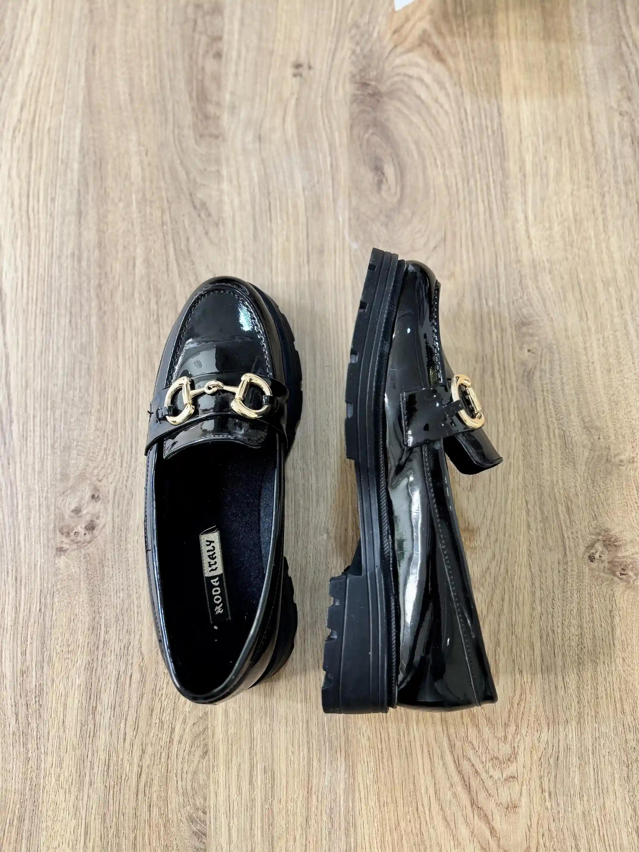 کفش لوفر ورنی