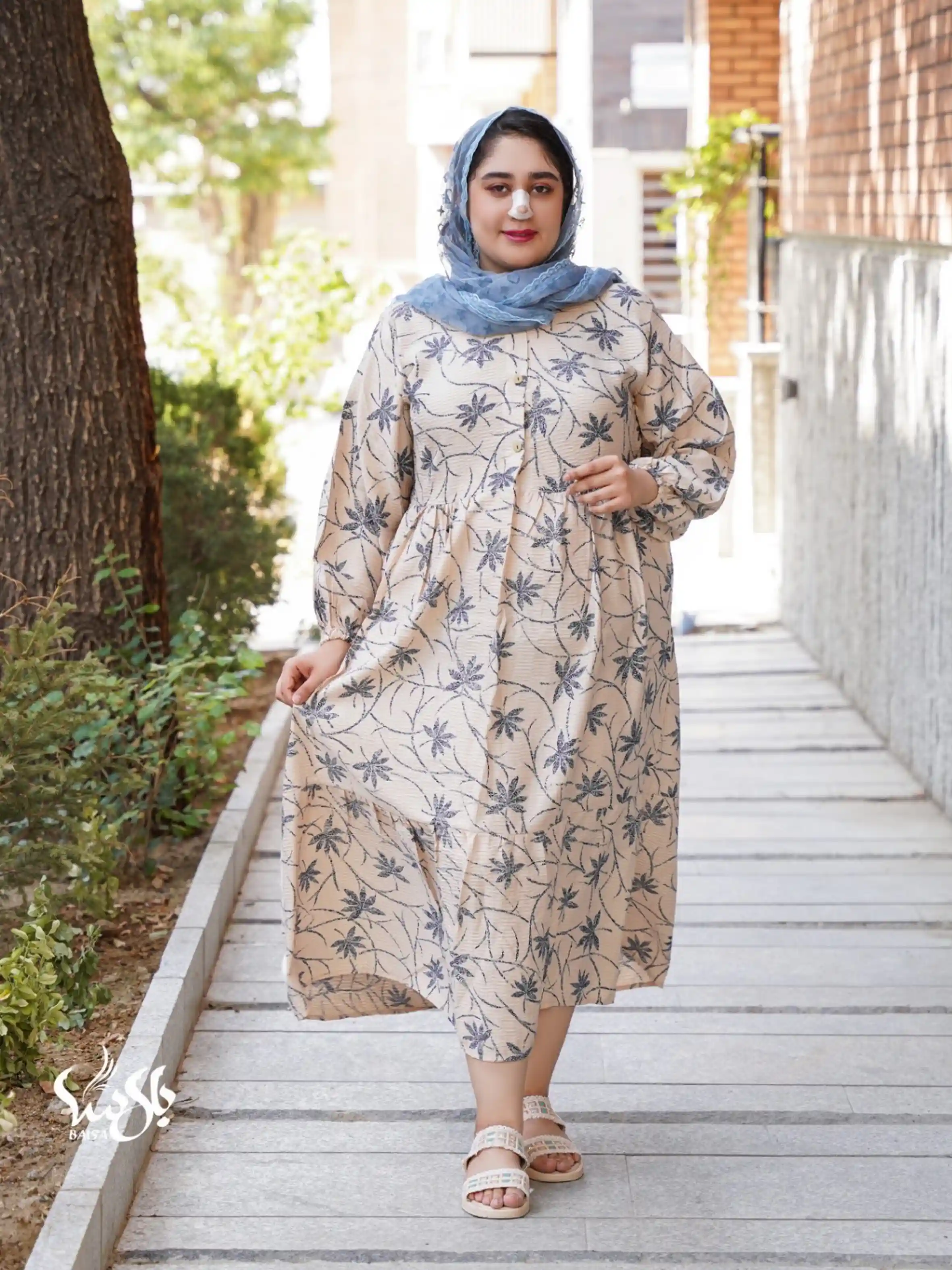 ساحلی سایزبزرگ  نخی برگی